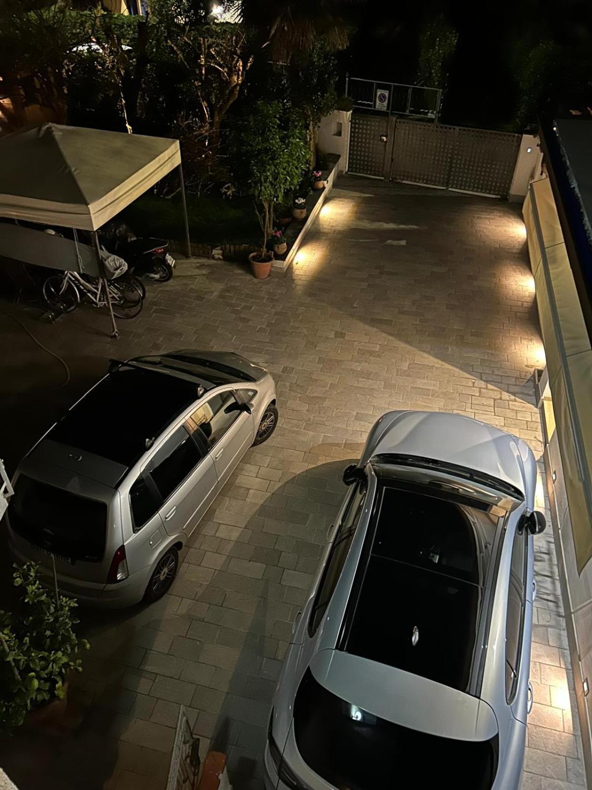 Ferienwohnung Happy King Lido di Camaiore Exterior foto