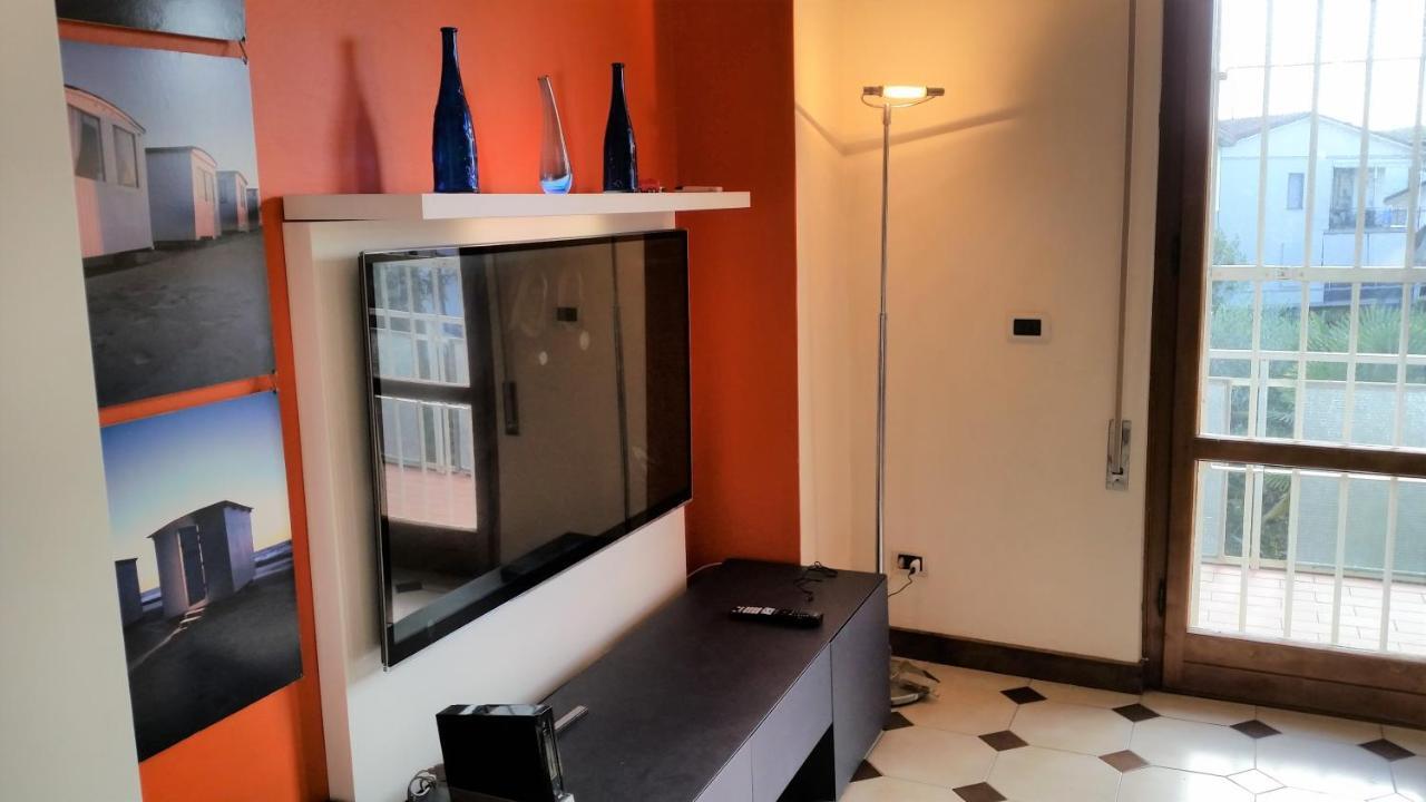 Ferienwohnung Happy King Lido di Camaiore Exterior foto